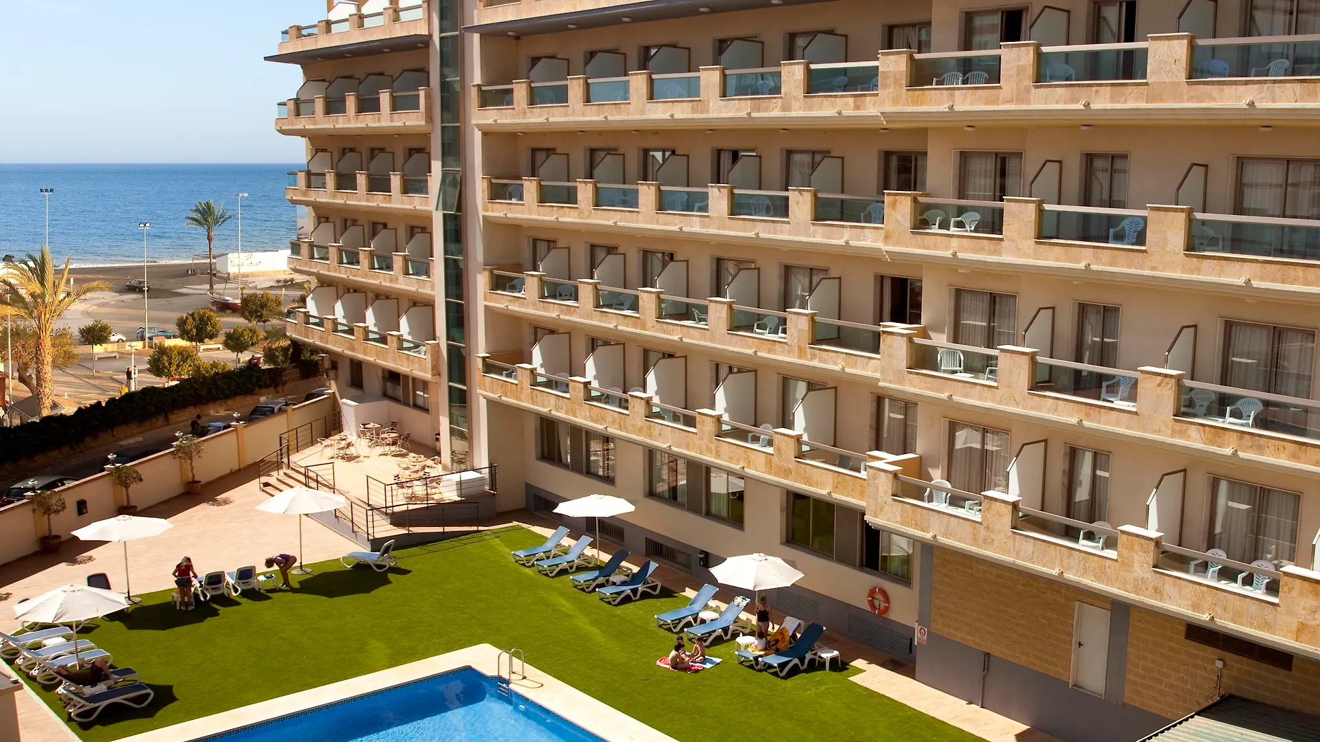 Bq Andalucia Beach Hotel location